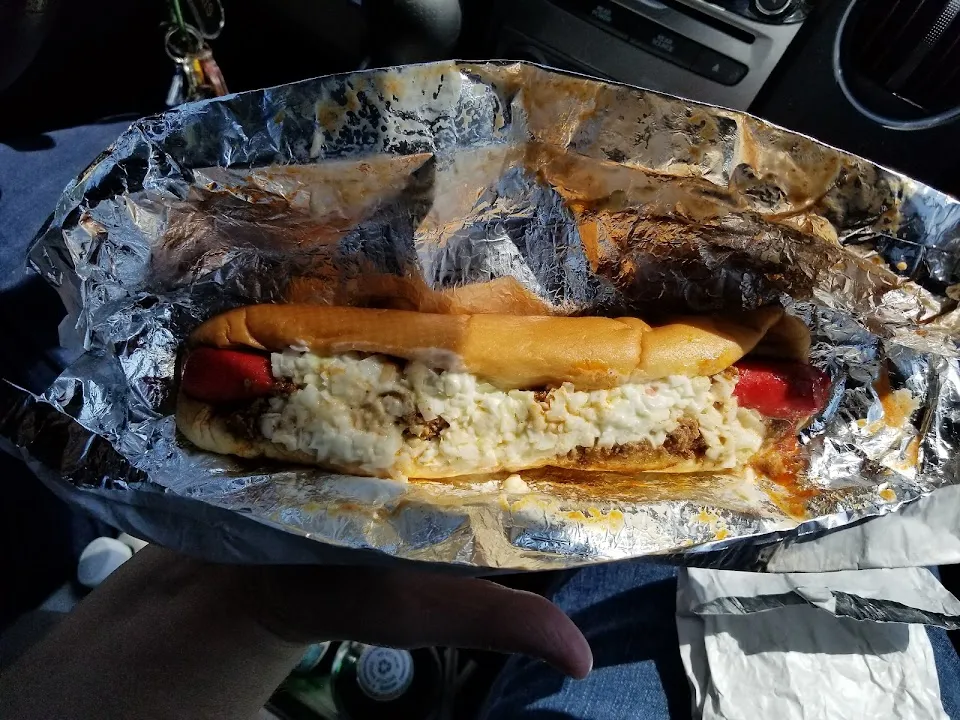 Dude's Drive In: Drive-Up Takeout Available for Cars and Trucks of All Sizes!