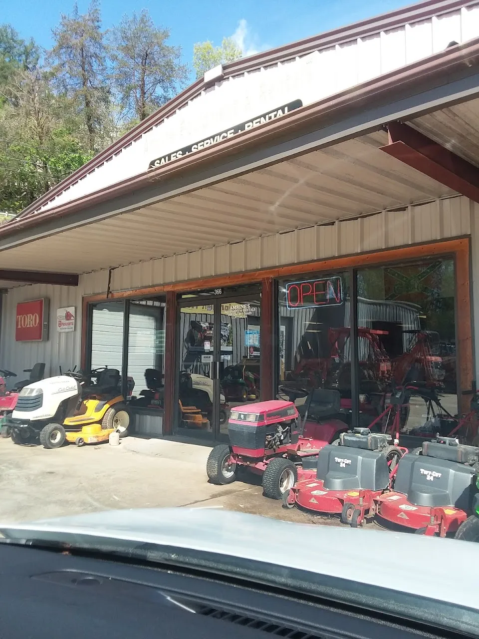 Amrine Equipment & Rentals, LLC