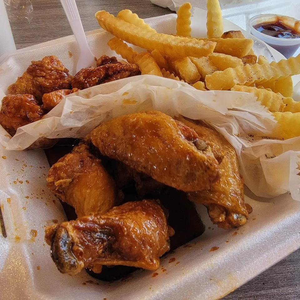 A Town Wings