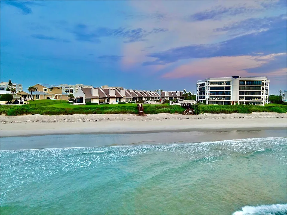 Seawinds Condominiums