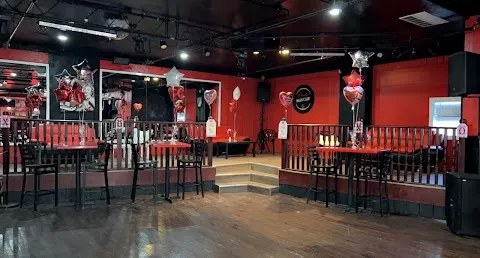 El Punto Lounge & Bar