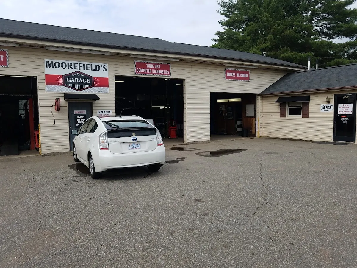 Moorefield's Garage