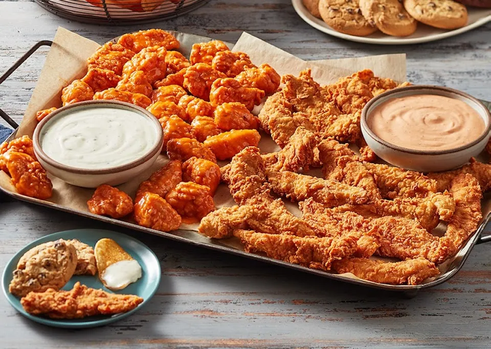 Zaxbys Chicken Fingers & Buffalo Wings