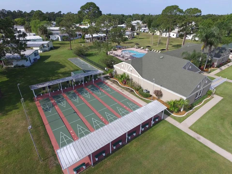 Pickwick Village