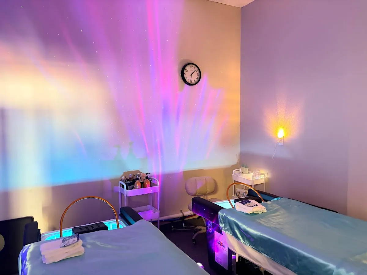 La Quinta Alice Spa Massage