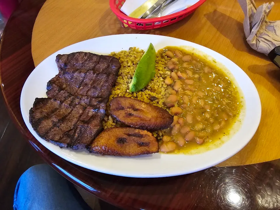 Don Hugo's