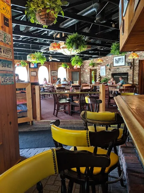 Spanky's Southside Pizza Galley and Saloon
