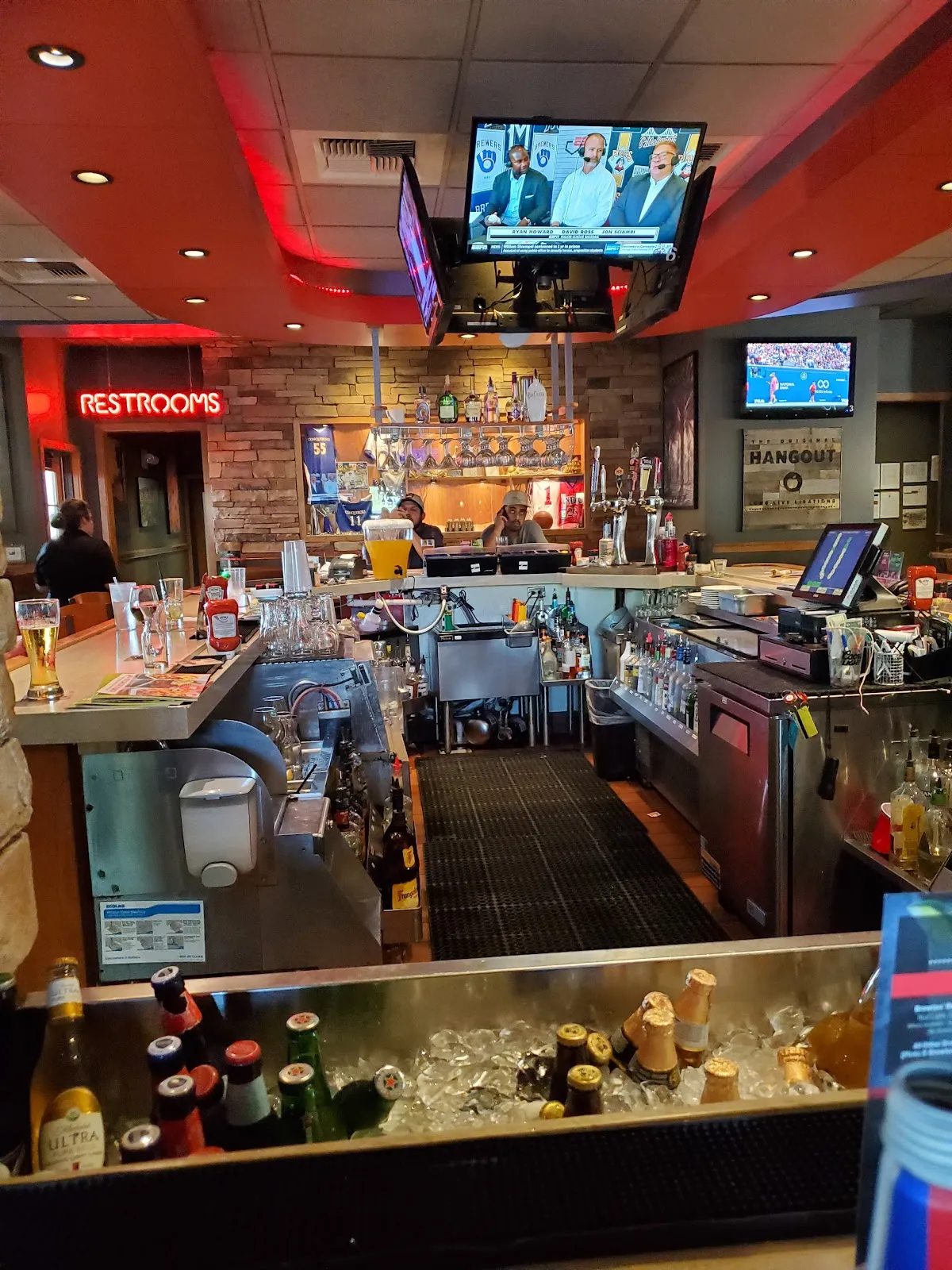Applebee's Grill + Bar