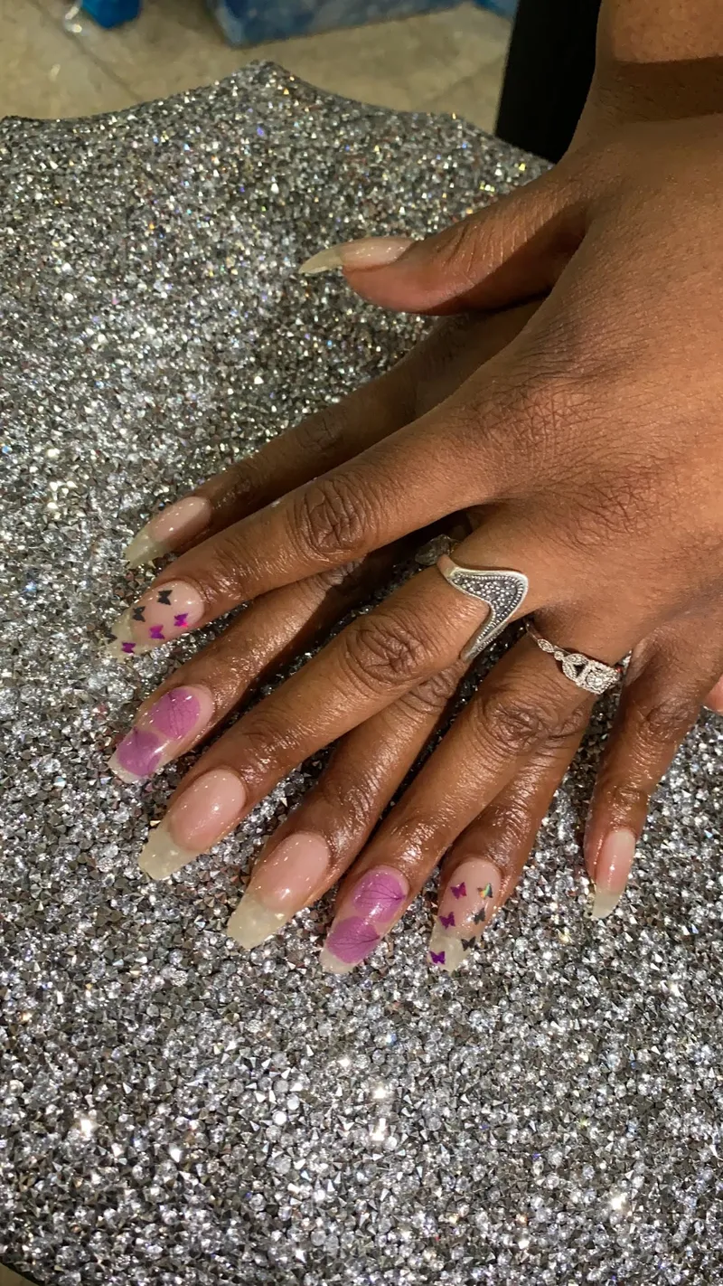 Signature Nails and Spa