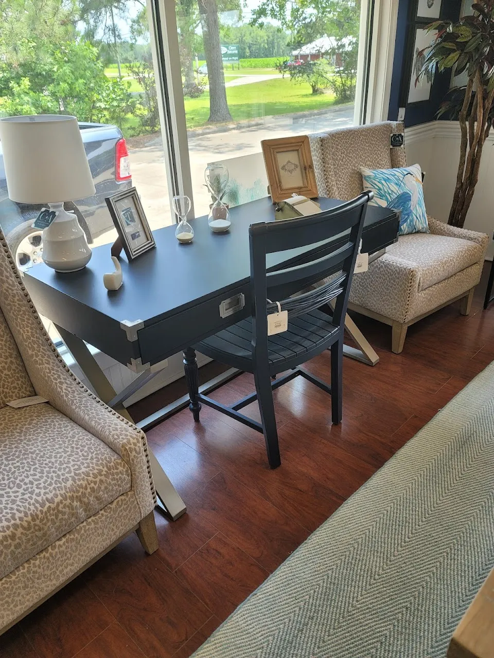 Coastal Accents & Design