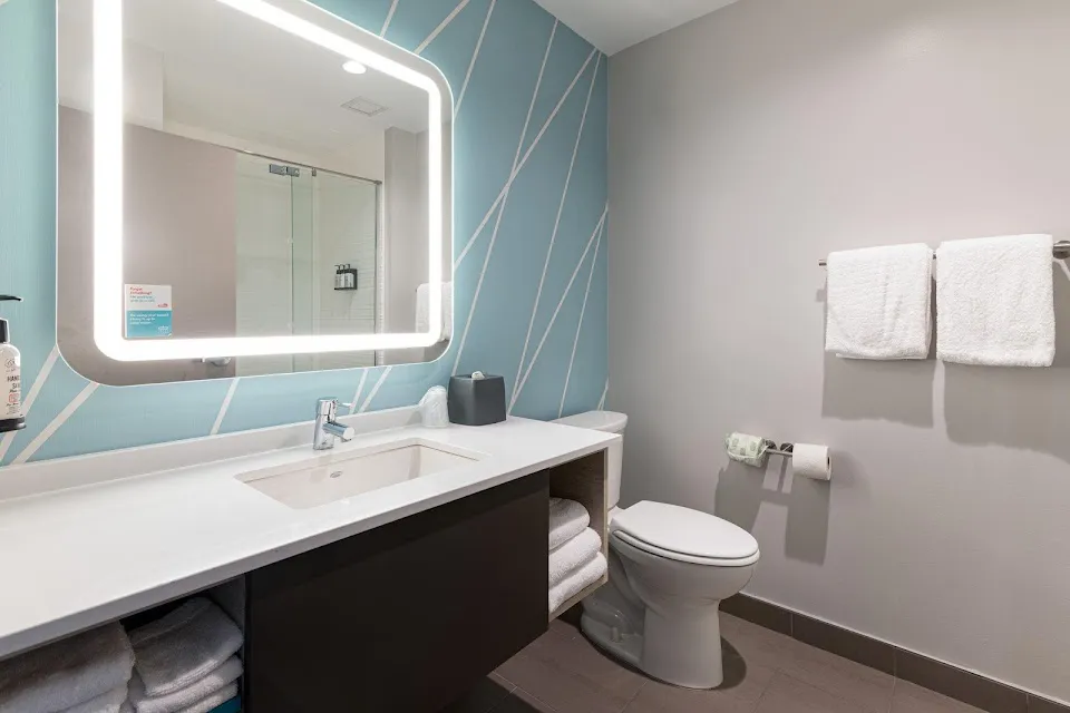avid hotel Summerville by IHG