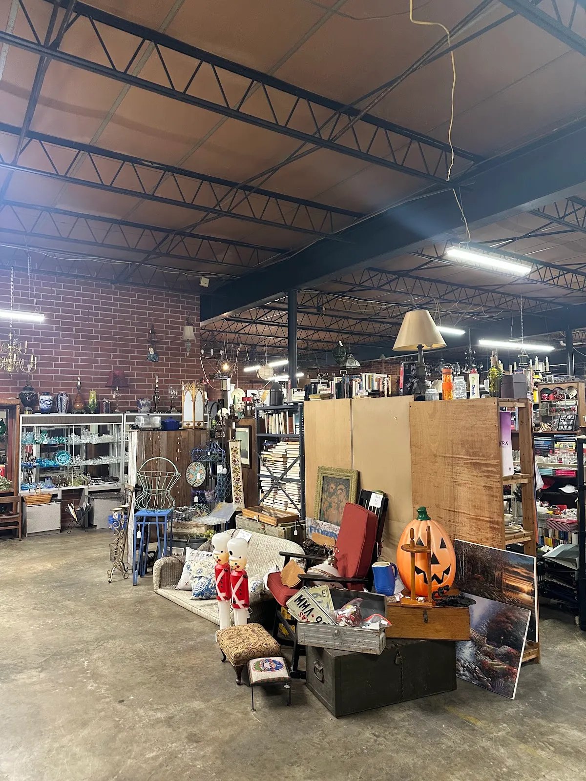 THIEVES MARKET