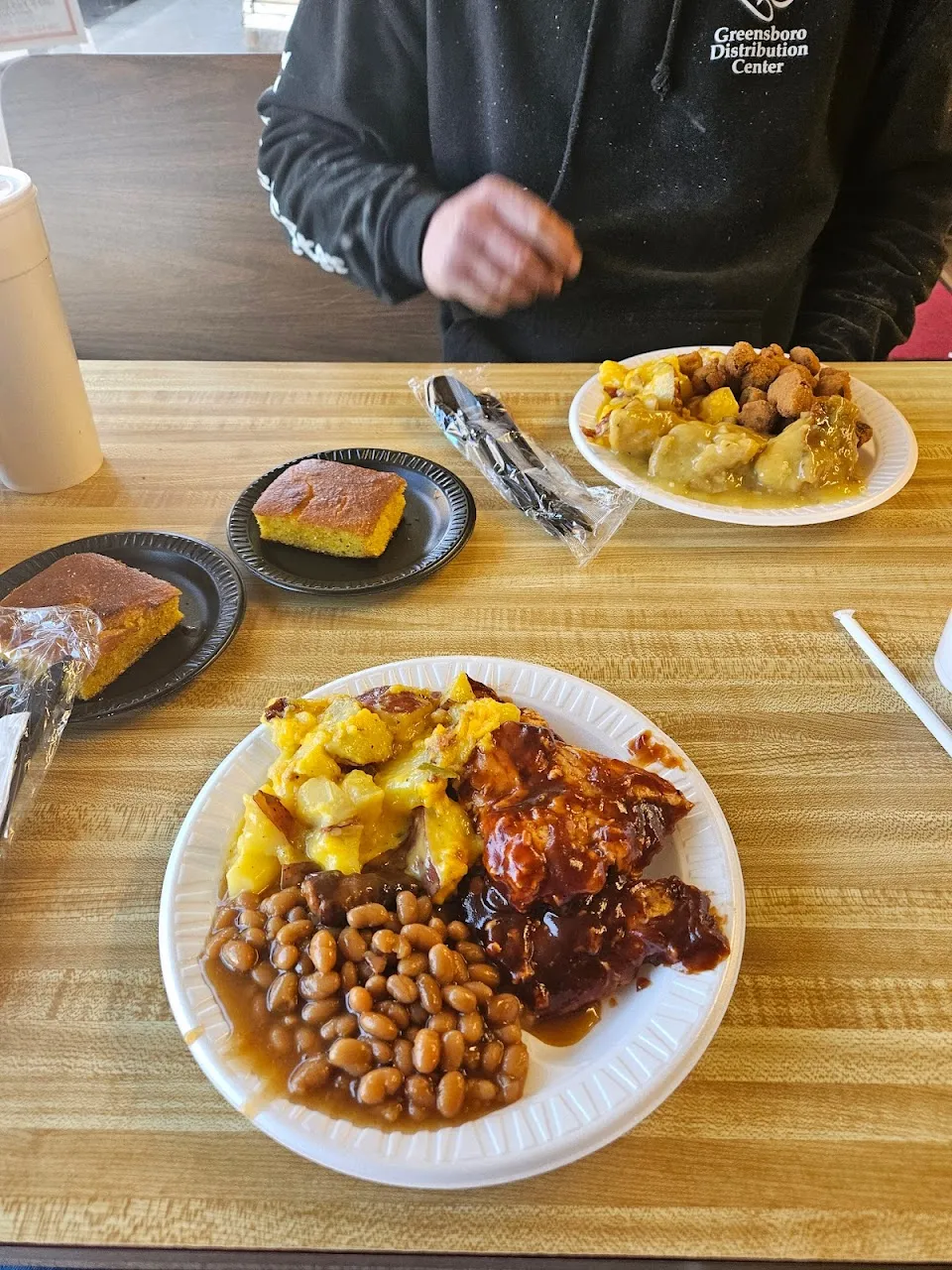 Debbie's Restaurant & Catering