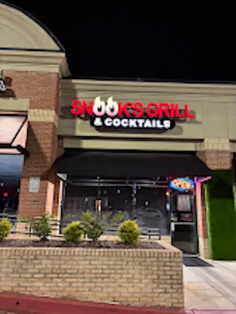 Snooks Grill & Cocktails Restaurant