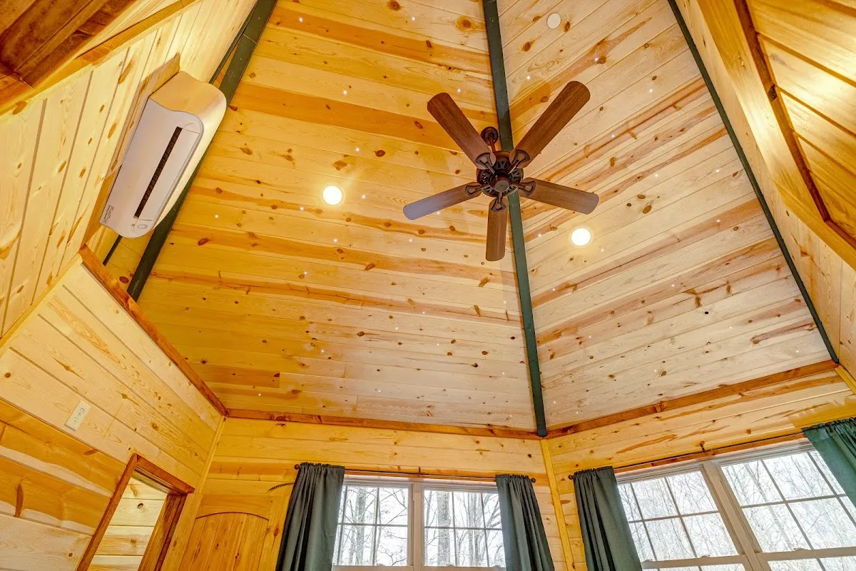 Greenbrier Beechhouse Luxury Treehouse