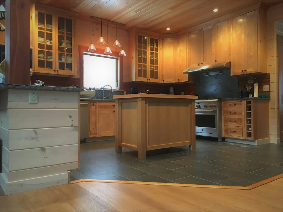 Larz Cabinet