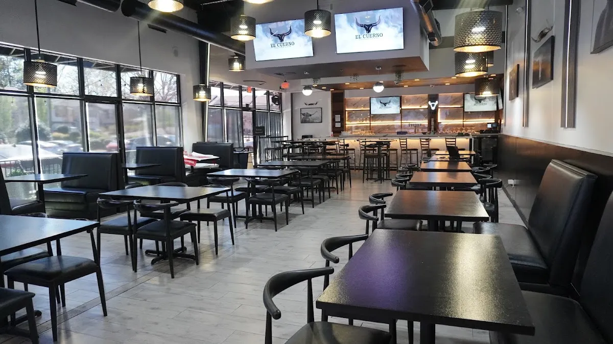 El Cuerno Taqueria & Bar