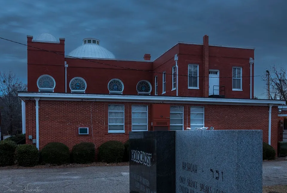 Temple Sinai