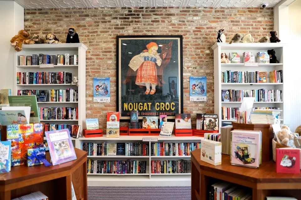 Flying Cloud Booksellers