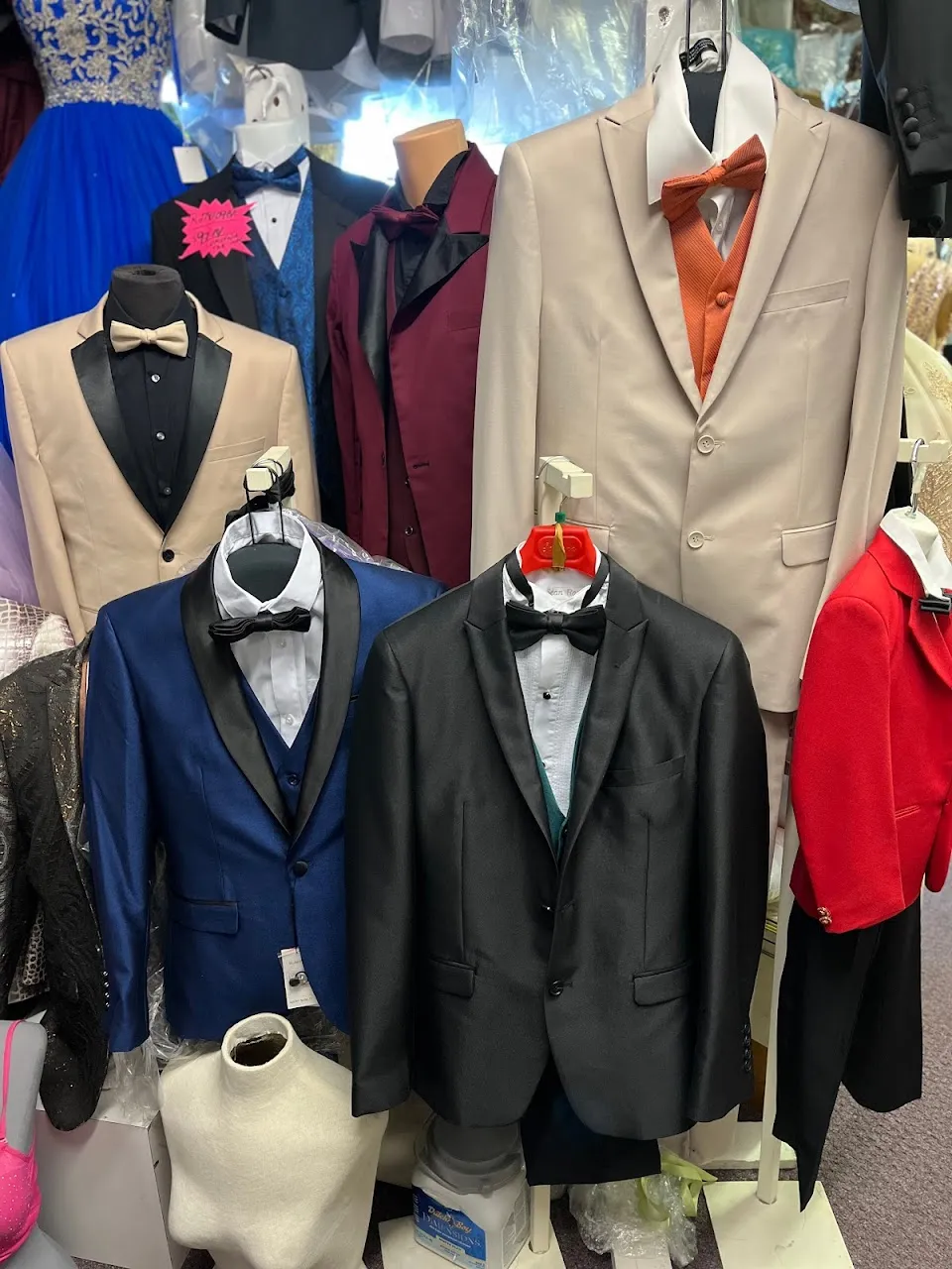 R & D Fashion Bridal and Tuxedo Rental