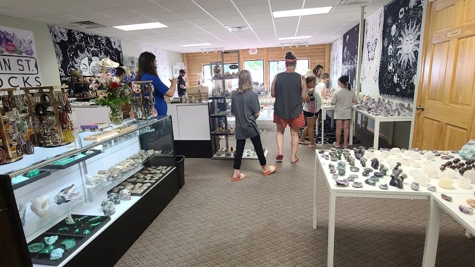 Main Street Rocks and Crystal Shop