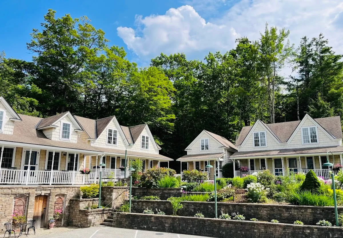 Sunapee Harbor Cottages
