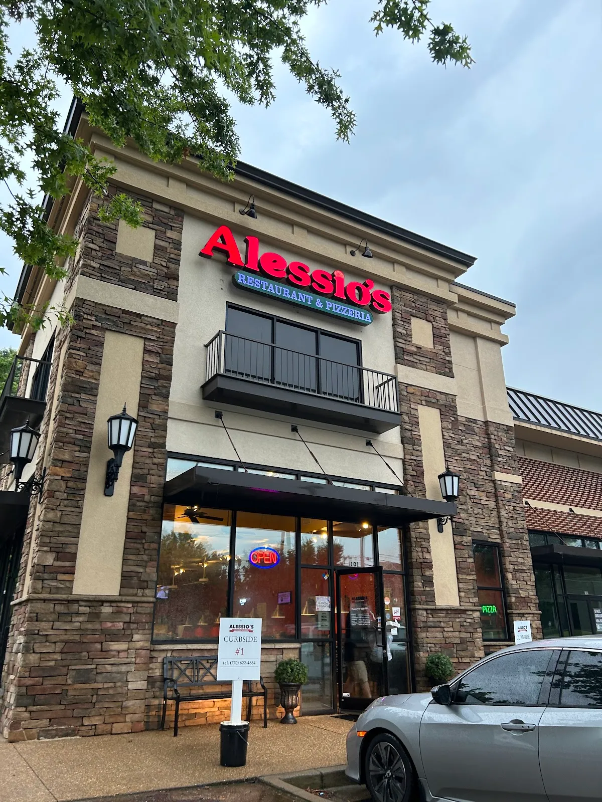 Alessio's Restaurant & Pizzeria