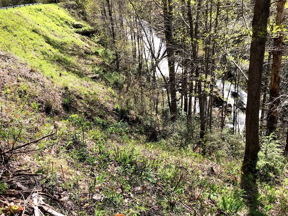 Estatoah Falls