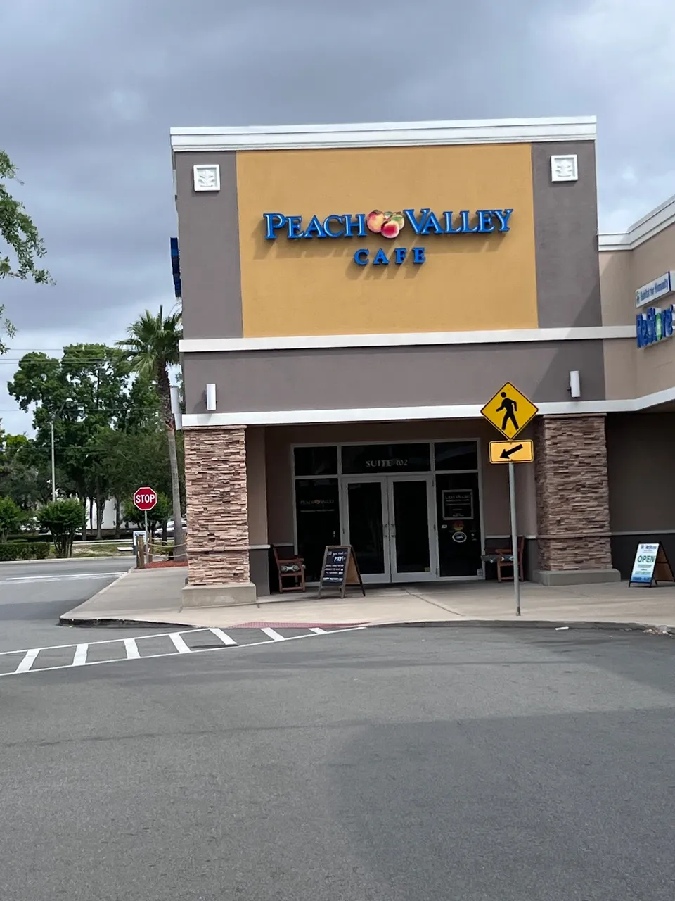 Peach Valley Cafe