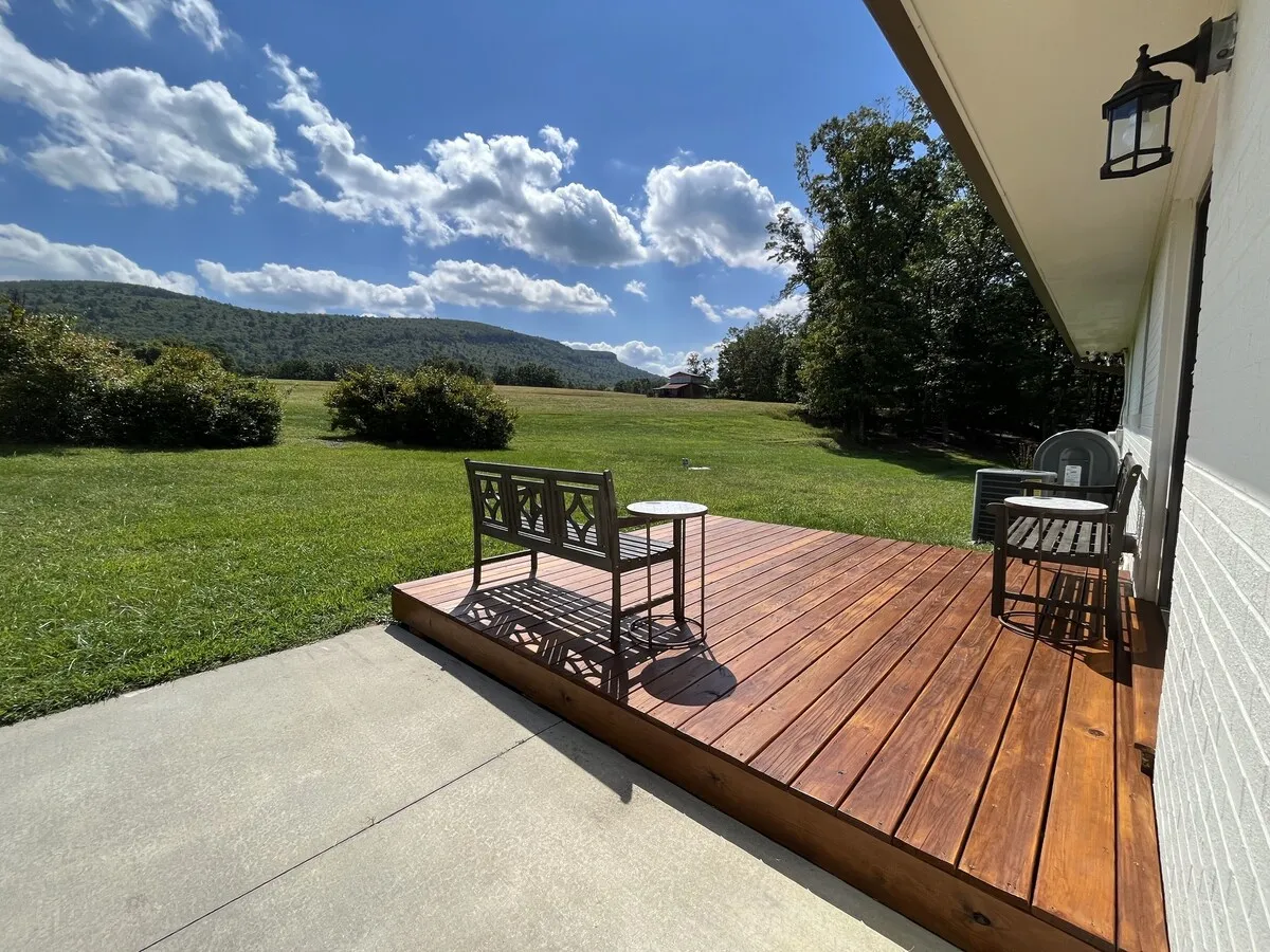 Mountain View Cottage at Hanging Rock