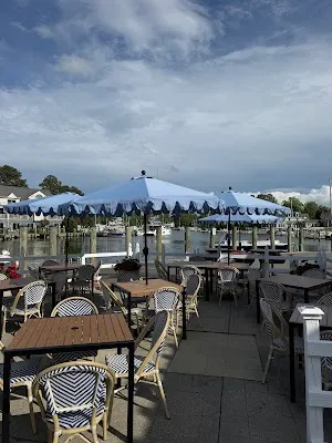 Lu's at the Marina