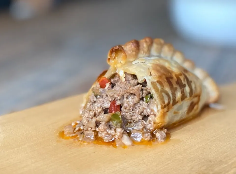 Belén de la Cruz, Empanadas & Pastries - Savannah