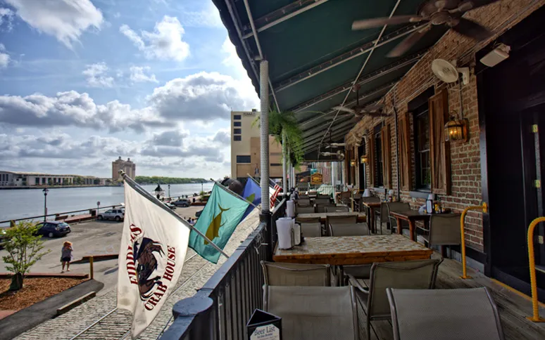 Fiddler's Crab House & Oyster Bar