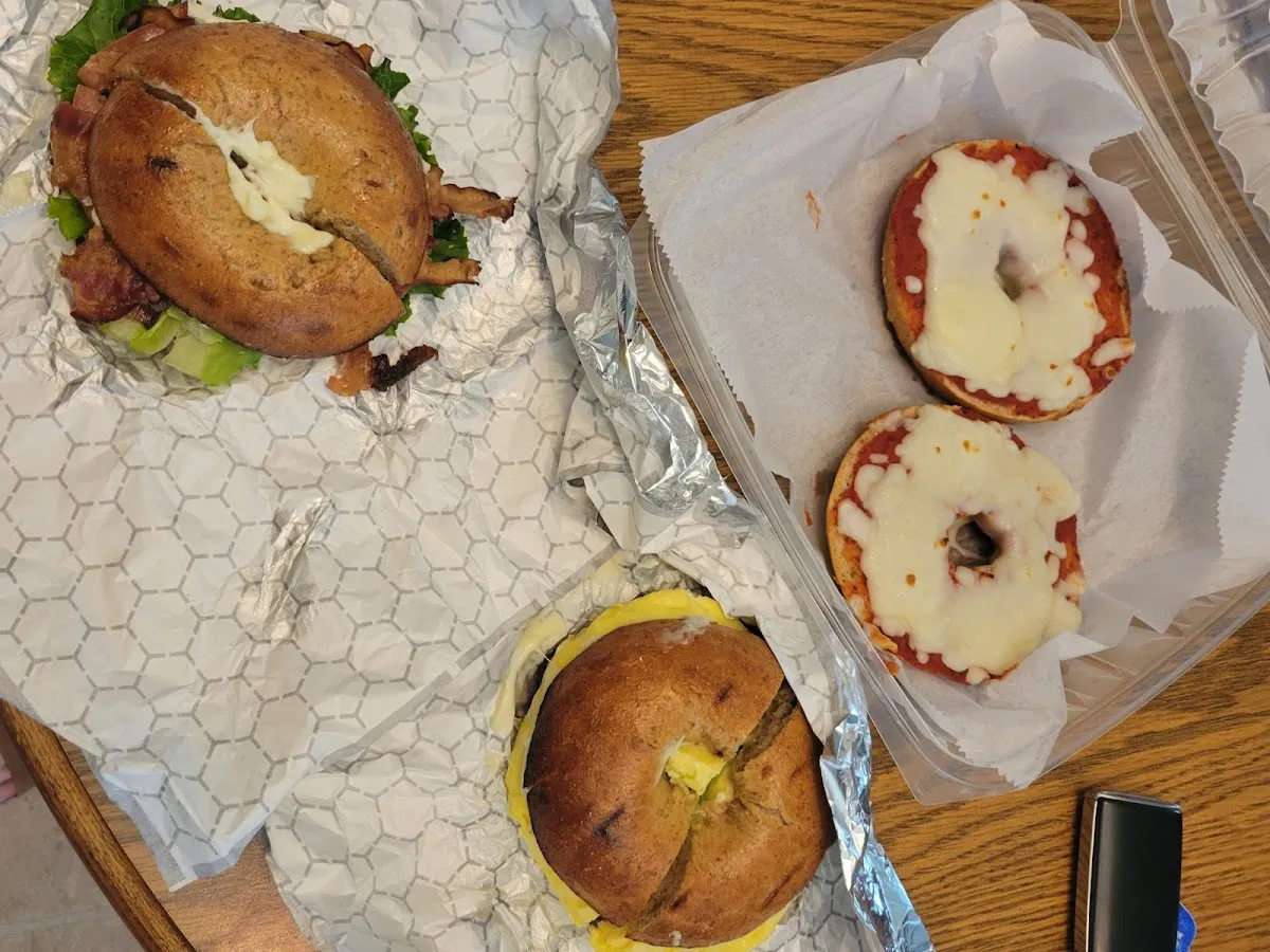 Brooksville Bagels