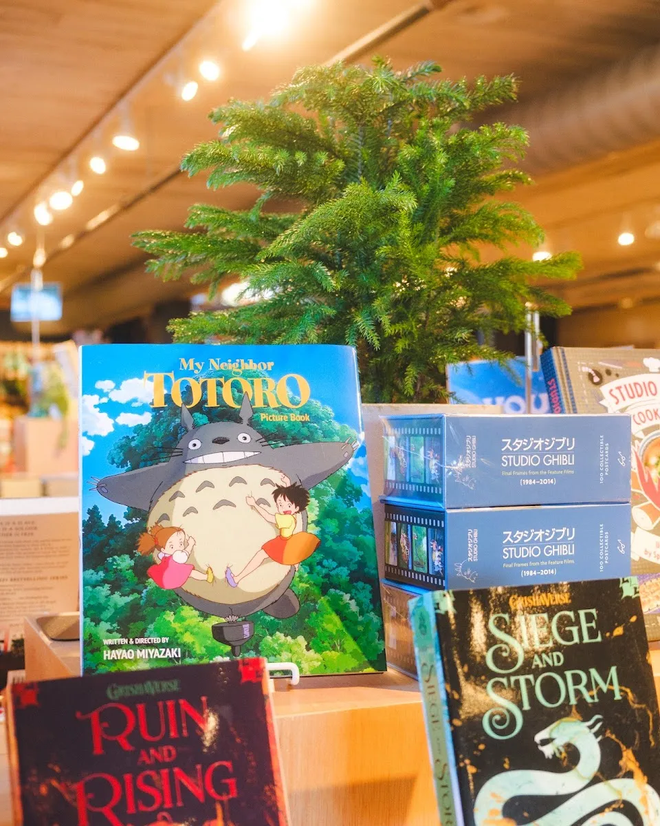Hullabaloo Books