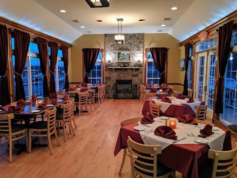 Bottoms Up Restaurant and Pub