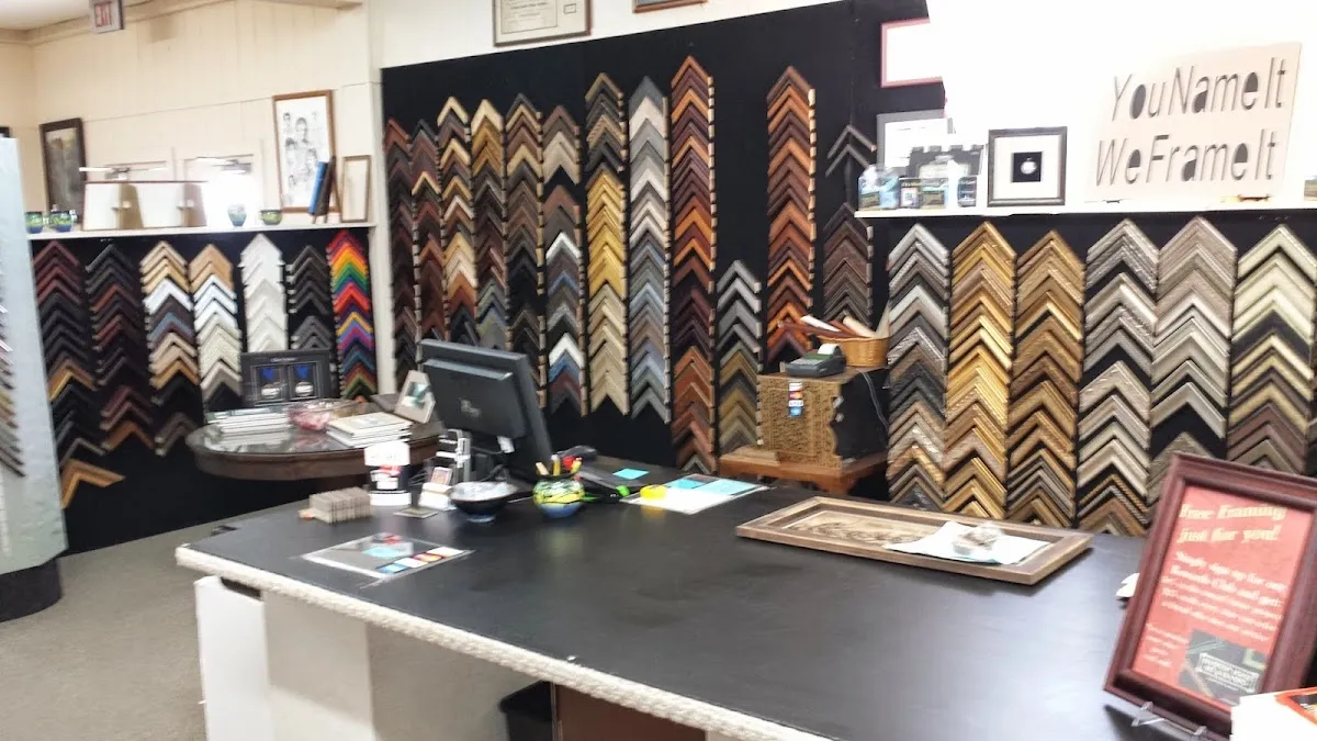 Hampton House Art and Framing
