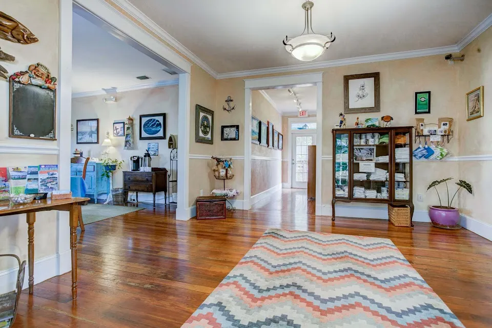 Anchor Inn Bed & Breakfast