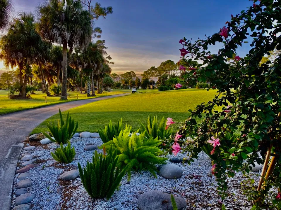 Hidden Lakes Golf Club