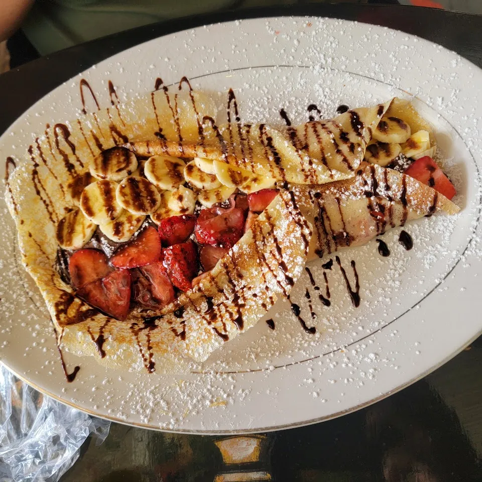 The Lazy Maid Crêperie