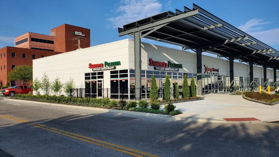 Sandro's Italian Restaurant & Pizzeria
