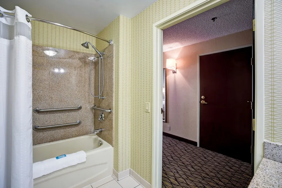 Holiday Inn Express & Suites Christiansburg by IHG