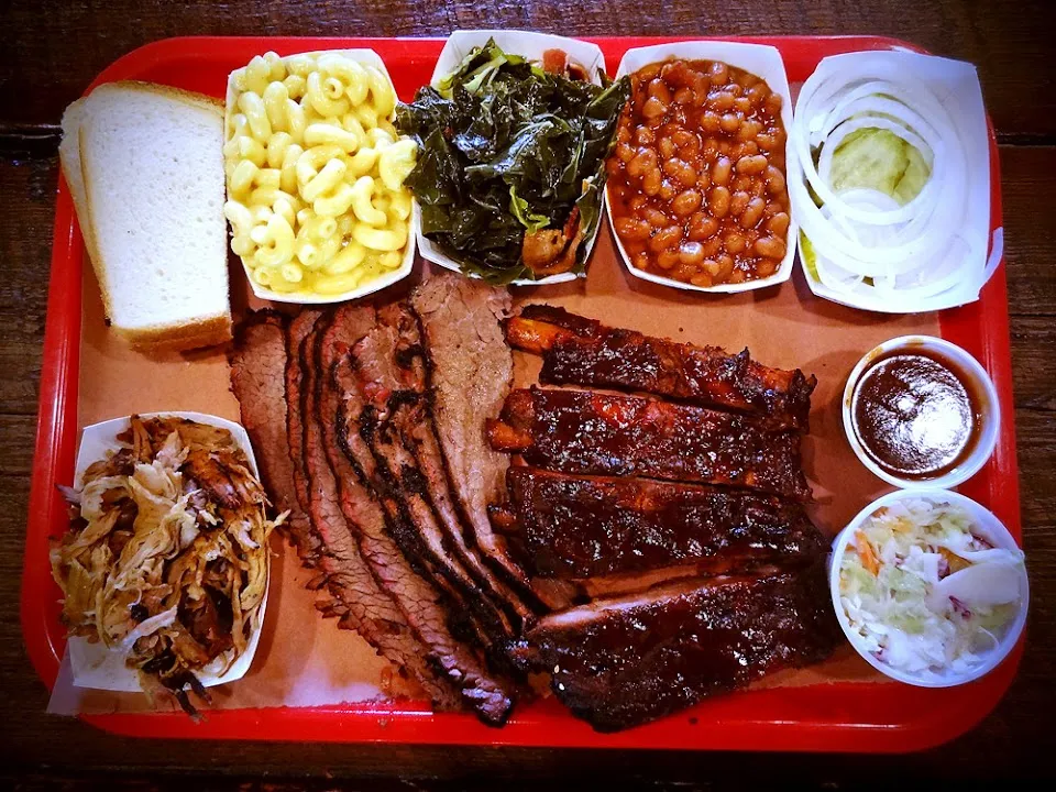Piggybacks BBQ & Catfish