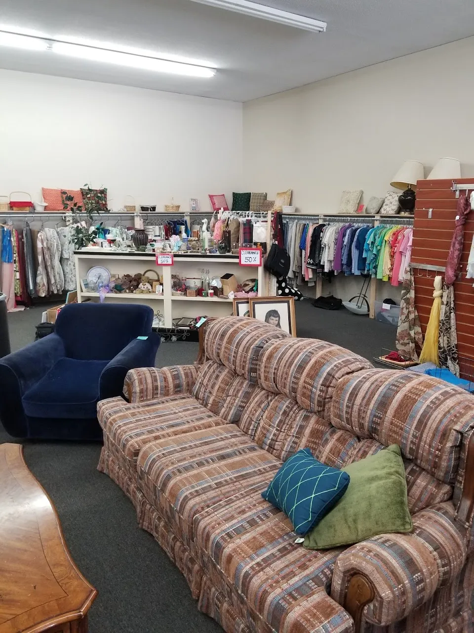 Castaways Thrift