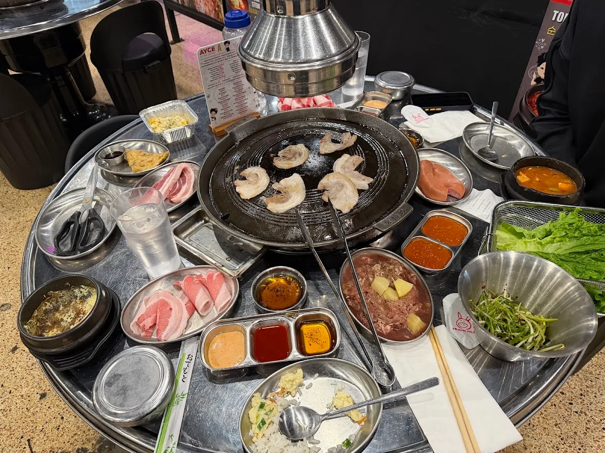Honey Pig BBQ