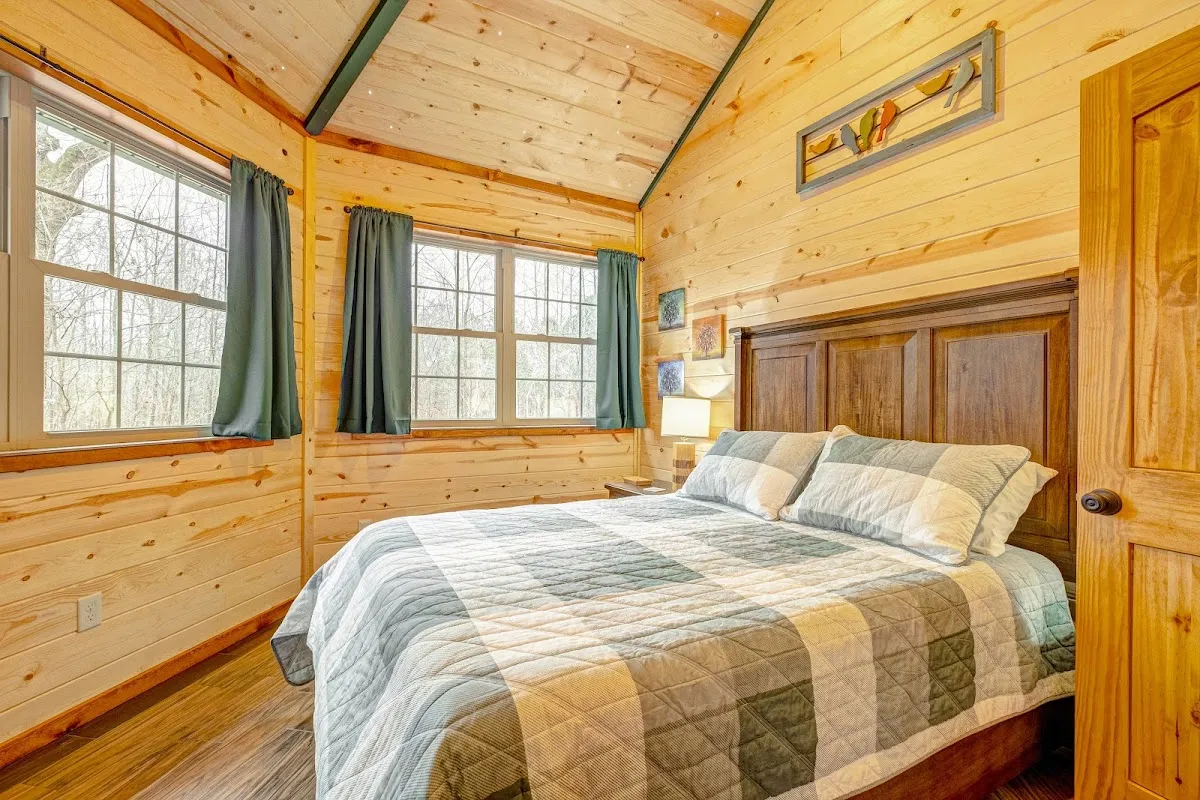 Greenbrier Beechhouse Luxury Treehouse