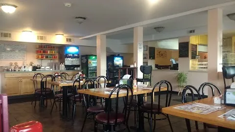 Crossroads Cafe----
