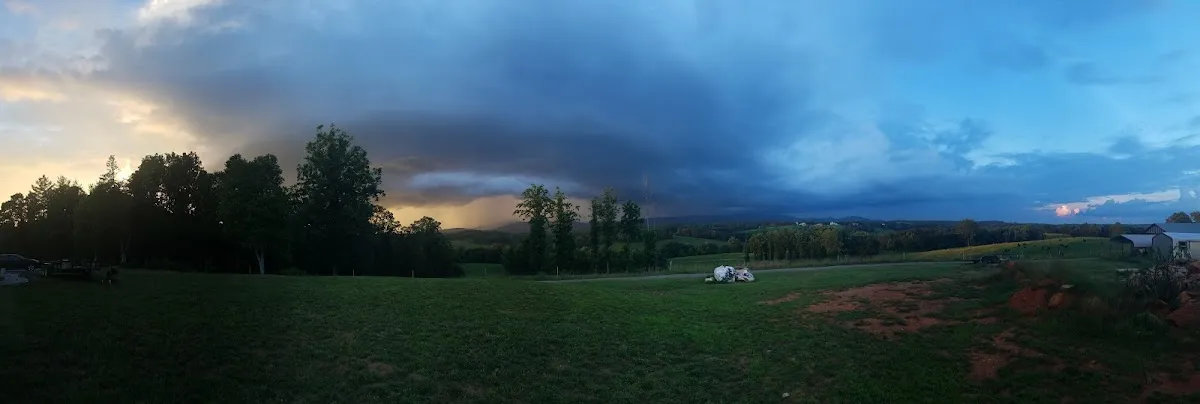 The Meadow at Fern Valley (on Sunrise Farm on the Soque)