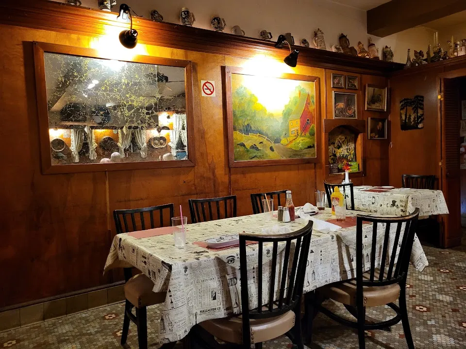 Richie's Little Place