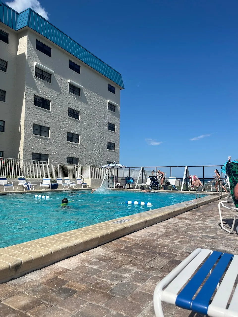 Hacienda Del Sol I Condominium